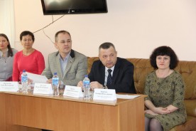 И.о. председателя Волгодонской Думы-главы города Игорь Батлуков высоко оценил труды социальных работников