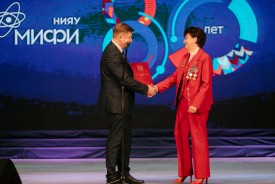 Сергей Ладанов поздравил коллектив волгодонского филиала МИФИ с юбилеем вуза