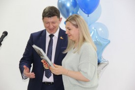Сергей Ладанов поздравил библиотекарей с профессиональным праздником