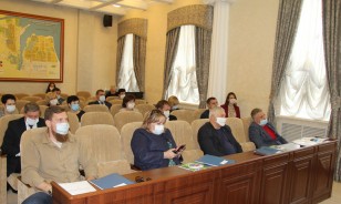 Депутаты внесли изменения в схему продажи алкоголя 