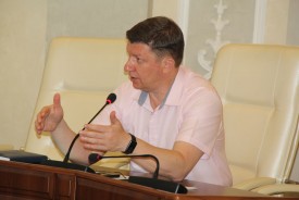Депутаты обеспокоены отсутствием парковок возле социальных объектов