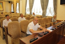 Комиссия по строительству: у одних темпы радуют, у других пока расстраивают