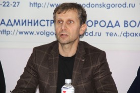 На комиссии по ЖКХ депутаты вновь подняли вопрос о дорогах