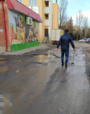 Округ 5   Выезд комиссии по ремонту внутриквартального проезда