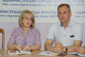 Возрождение традиций: в избирательных округах будут чествовать супругов-юбиляров семейной жизни