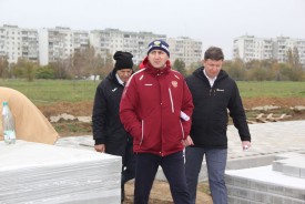 Депутаты на выезде: мониторинг крупных городских строек продолжается