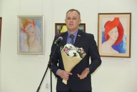 Волгодонцам презентовали выставку «Контрасты. Творчество как образ жизни»