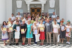 Клумба совета микрорайона «Белая Вежа» вошла в тройку лучших в городе