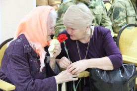 В Волгодонске продолжают вручать медали в честь 75-летия Победы