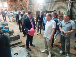 Депутаты посетили «Волгодонский энергомеханический завод»