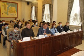 Сергей Макаров представил депутатам отчет о работе администрации Волгодонска за 2021 год