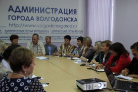 Помощники депутатов обсудили онлайн-формат проведения собраний собственников жилья