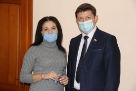 В День рождения «Единой России» 20 волгодонцев пополнили ряды Партии