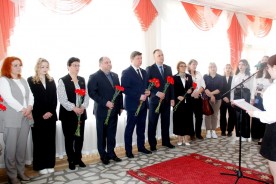 Героями не рождаются, героями становятся! В школе №9 открыли Парту Героя в честь выпускника Владислава Медведева