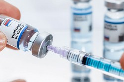 Выездные прививочные бригады начинают работать во дворах многоквартирных домов