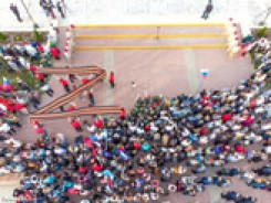 «Своих не бросаем»: тысячи волгодонцев пришли на митинг-концерт в поддержку специальной военной операции