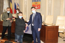 Молодёжный парламент провел первое заседание