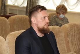 Комиссия по социальному развитию: стартовала прививочная кампания подростков