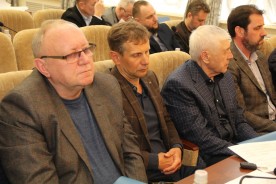 Депутаты оценили работу главы Администрации Виктора Мельникова как эффективную
