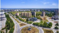 Руководство города поздравляет с Днём России