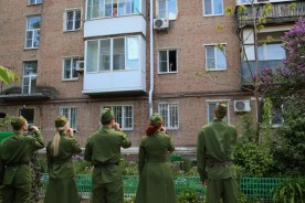 Волгодонские ветераны принимают поздравления с Днём Победы