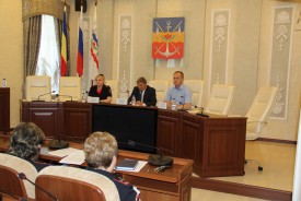 Помощники депутатов рассказали о результатах работы Советов профилактики