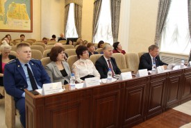 Депутаты на апрельской Думе заслушали отчёт главы Администрации Волгодонска Виктора Мельникова