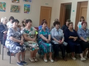 Умельцев руки золотые.