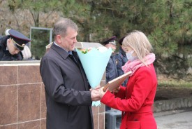Сергей Ладанов поздравил волгодонских полицейских с праздником