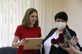 Людмила Ткаченко поздравила медицинских работников с профессиональным праздником
