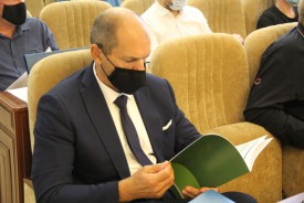 Депутаты внесли изменения в схему продажи алкоголя 