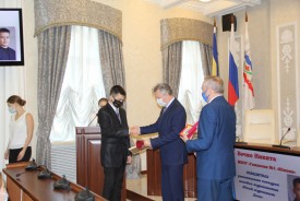 Пятнадцать одаренных волгодонцев будут получать ежемесячно стипендии