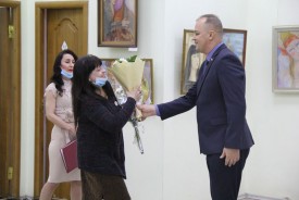 Волгодонцам презентовали выставку «Контрасты. Творчество как образ жизни»