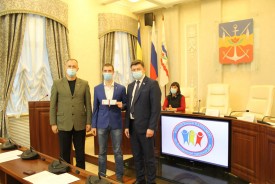 Молодёжный парламент провел первое заседание