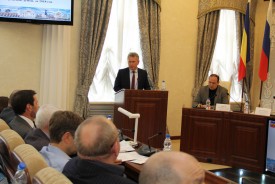 Депутаты на апрельской Думе заслушали отчёт главы Администрации Волгодонска Виктора Мельникова