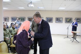 В Волгодонске продолжают вручать медали в честь 75-летия Победы