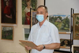 Художник Алексей Хижкин открыл персональную выставку