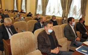 Транспорт и здравоохранение: депутаты обсудили наболевшие вопросы на заседании Думы