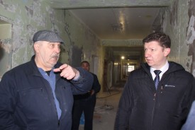 Городские единороссы проинспектировали ремонт паллиативного отделения БСМП