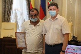 Сергей Ладанов поздравил работников торговли с профессиональным праздником