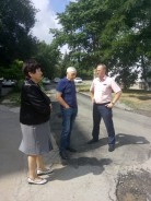 Более 12 миллионов рублей на наказы избирателей: какие проблемы в округах депутаты решают в первую очередь