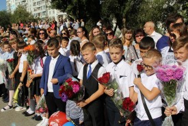 Людмила Ткаченко поздравила волгодонских школьников с началом учебного года