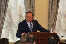 Сергей Макаров представил депутатам отчет о работе администрации Волгодонска за 2021 год