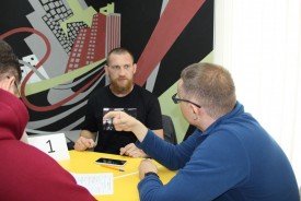 Спорт-квиз: молодые парламентарии и депутаты сразились в интеллектуальной игре
