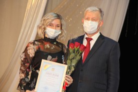 Сергей Ладанов поздравил волгодонских педагогов с Днем учителя