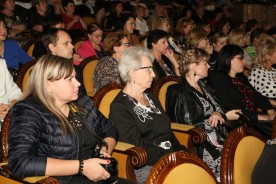 «Учитель – это не просто профессия. Это служение и призвание…» - Людмила Ткаченко поздравила работников образования Волгодонска с профессиональным праздником