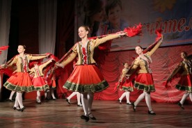 «Учитель – это не просто профессия. Это служение и призвание…» - Людмила Ткаченко поздравила работников образования Волгодонска с профессиональным праздником
