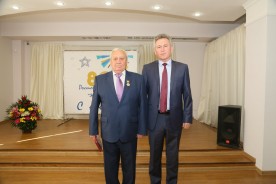 Памятный знак «80 лет Ростовской области» вручен в День России известным волгодонцам