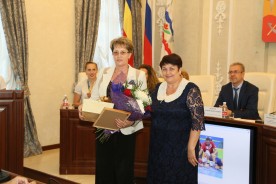Олимпийских чемпионок поздравили в  родном городе