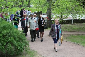 «Перед вами всегда мы, живые, в долгу…» - в память о всех погибших на войне в Волгодонске возложили цветы к братским могилам